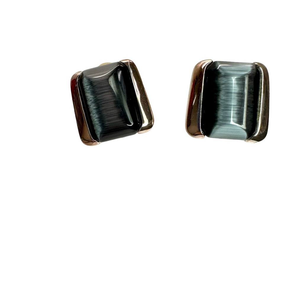 Vintage Carolee Blue Silvertone Earrings Clip on